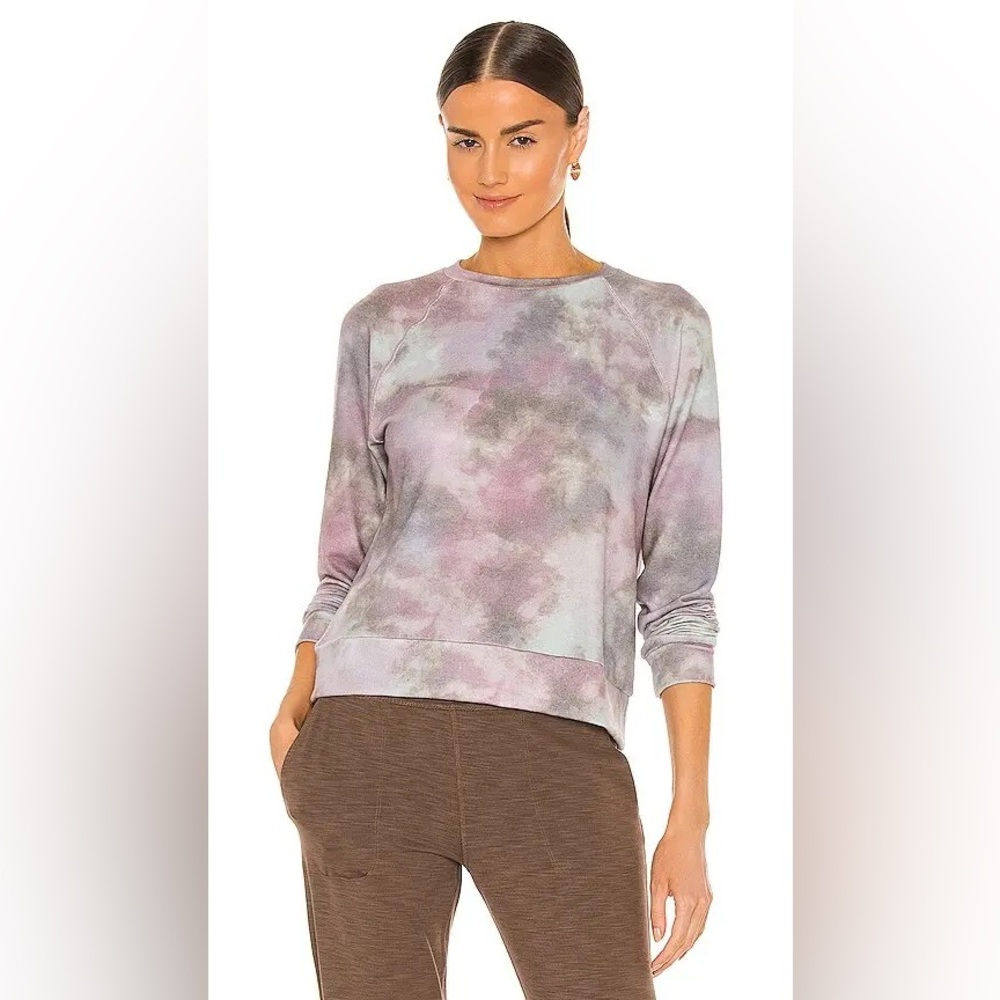 NWOT Beyond Yoga Tie Dye Favorite Raglan Crew Pullover